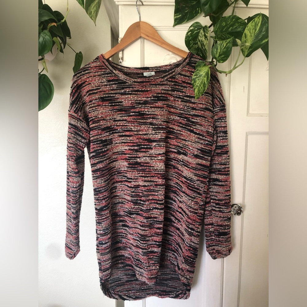Ecote sweater